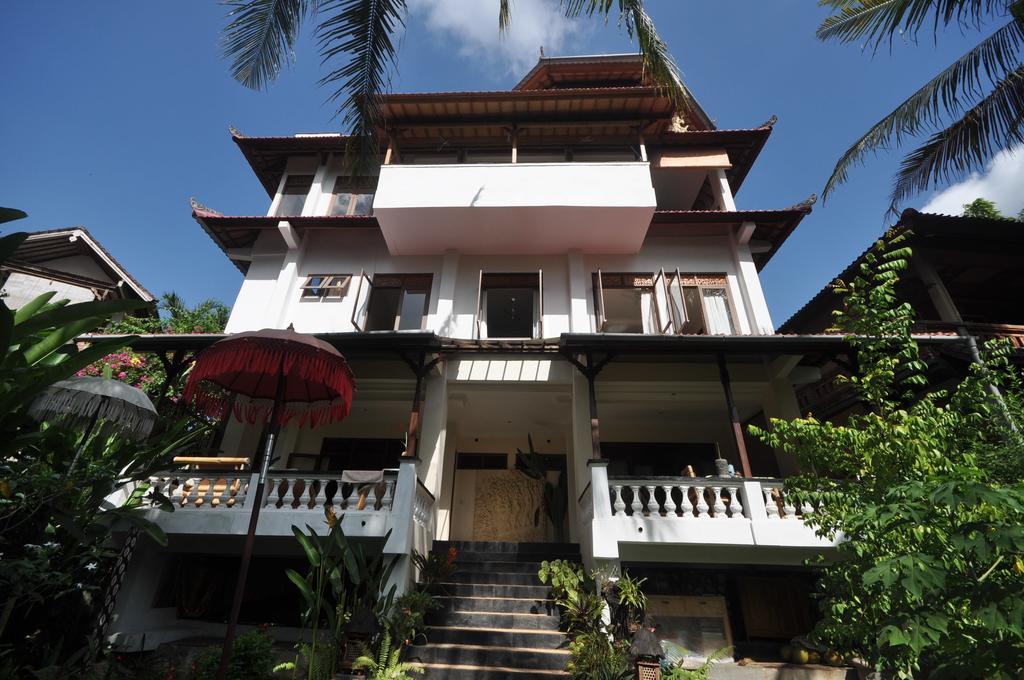 White Lotus Oasis Hotel Ubud Exterior foto
