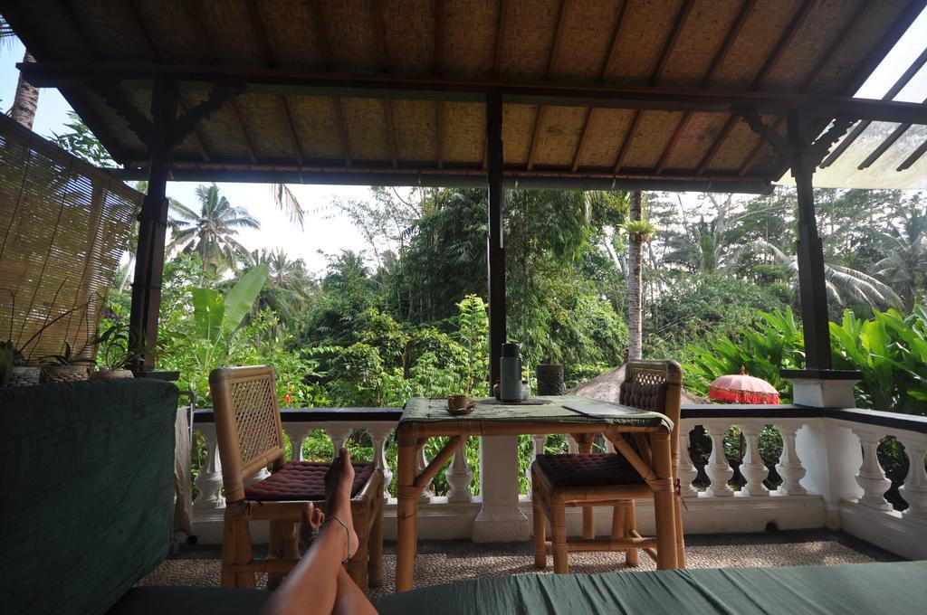 White Lotus Oasis Hotel Ubud Exterior foto