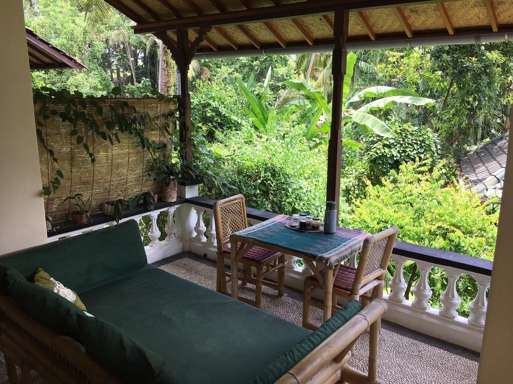 White Lotus Oasis Hotel Ubud Exterior foto